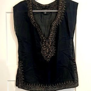 New York & Co sleeveless top